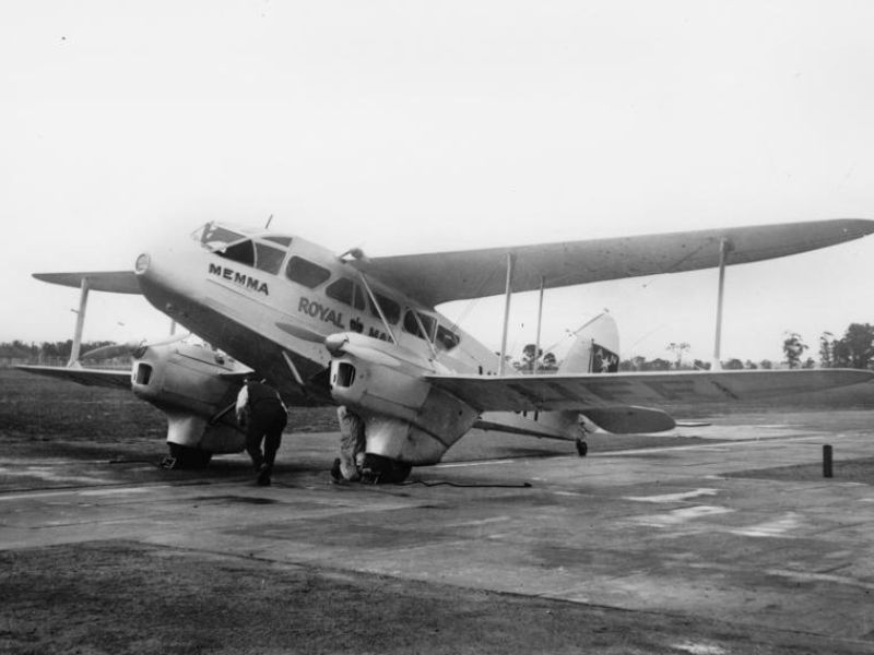 Photo of a De Havilland DH 89 Dragon Rapide